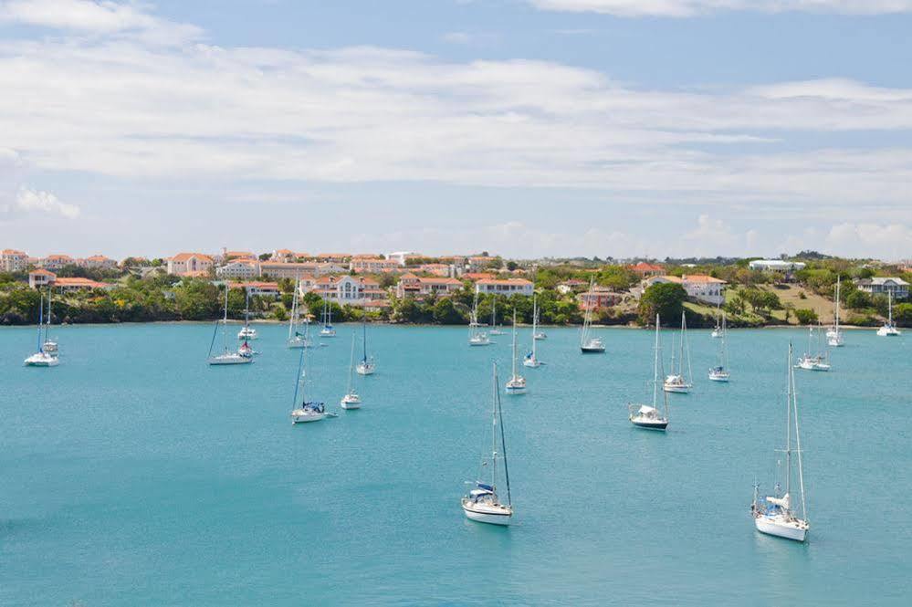 Blue Point Villa St. George's Екстер'єр фото