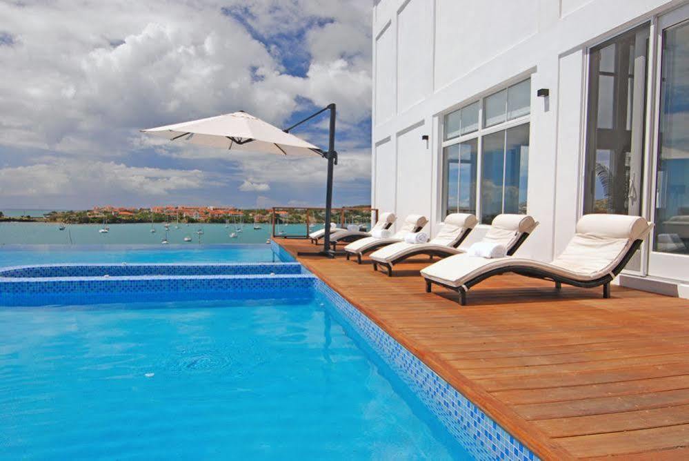 Blue Point Villa St. George's Екстер'єр фото