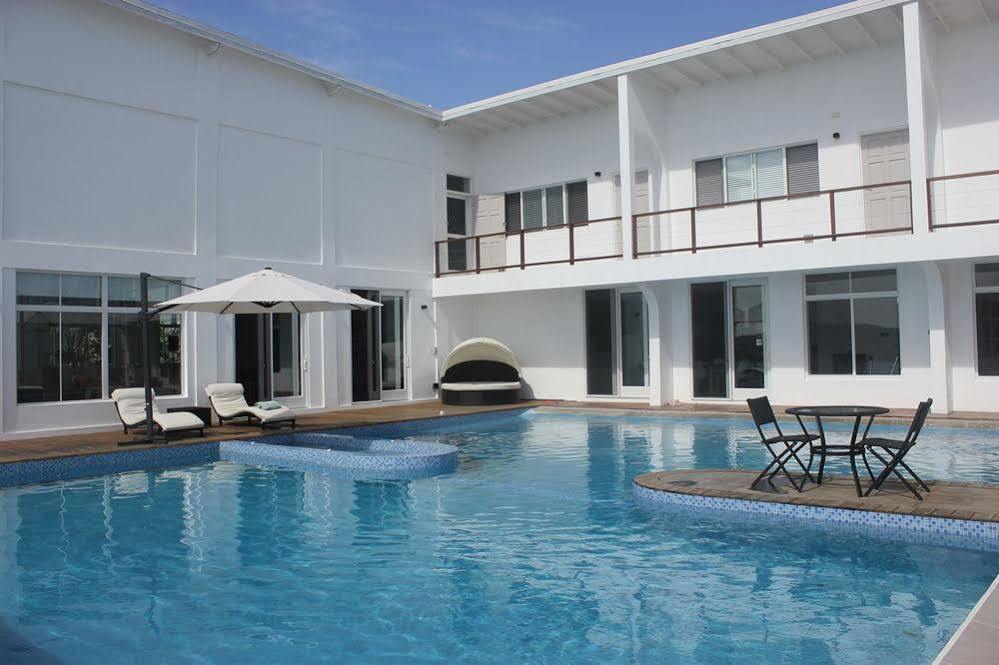 Blue Point Villa St. George's Екстер'єр фото